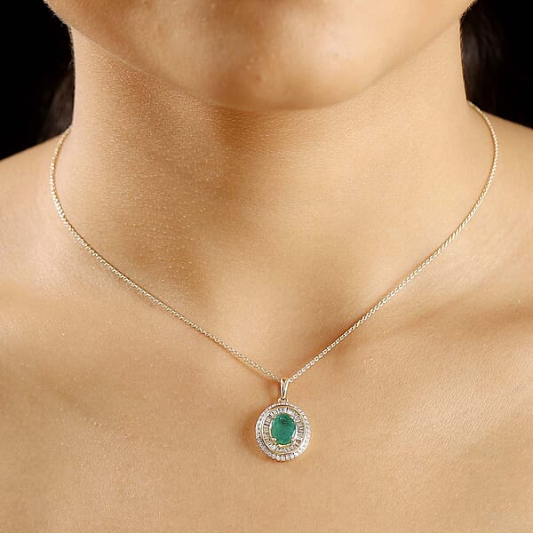 Luxoro AAA Kagem Zambian Emerald And G-H I2 Diamond 2.25 Ctw Majestic Circle Pendant Necklace In 10K Yellow Gold 18-20 Inches 4.10 Grams