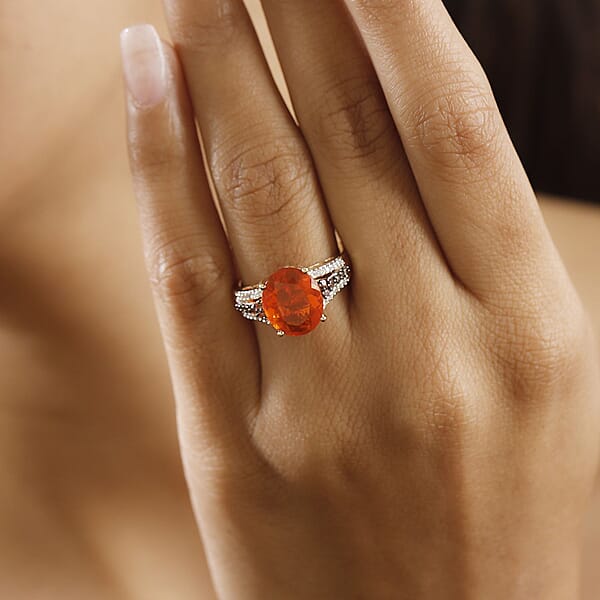 Luxoro AAA La Trinidad Fire Opal Padparadscha Sapphire Natural Champagne And White Diamond 3.40 Ctw Ring In 10K Yellow Gold