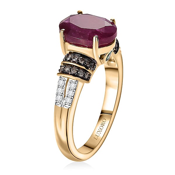 Luxoro AAA Montepuez Ruby Boyaca Colombian Emerald Natural Champagne And White Diamond I2 4.75 Ctw Crimson Luxe Ring In 10K Yellow Gold (Size 6.0)