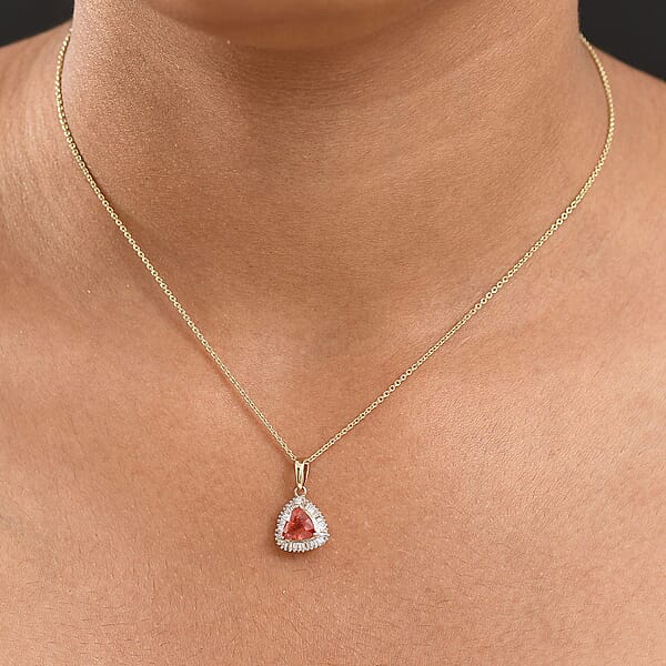 Luxoro AAA Padparadscha Sapphire Diamond Pendant Necklace In 14K Yellow Gold 1.20 Ctw (20 Inches)