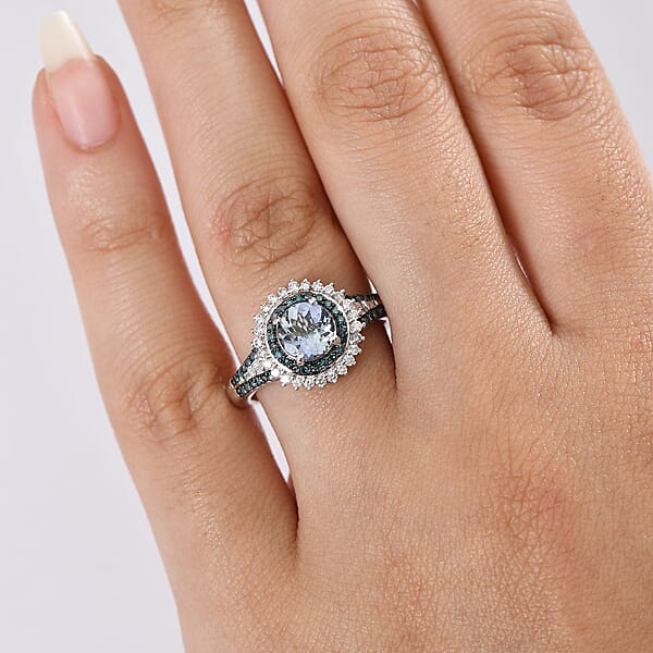 Luxoro AAA Peacock Tanzanite Venice Blue Diamond And White Diamond I2 1.60 Ctw Sunrays Ring In 10K White Gold 4 Grams