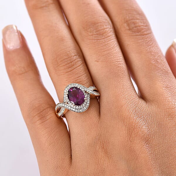 Luxoro AAA Radiant Ember Garnet And G-H I2 Diamond 2.25 Ctw Flamebend Ring In 10K Rose Gold 4.35 Grams