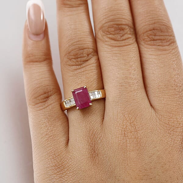 Luxoro AAA Royal Ruby And Diamond I2 3.50 Ctw Ring In 10K Yellow Gold