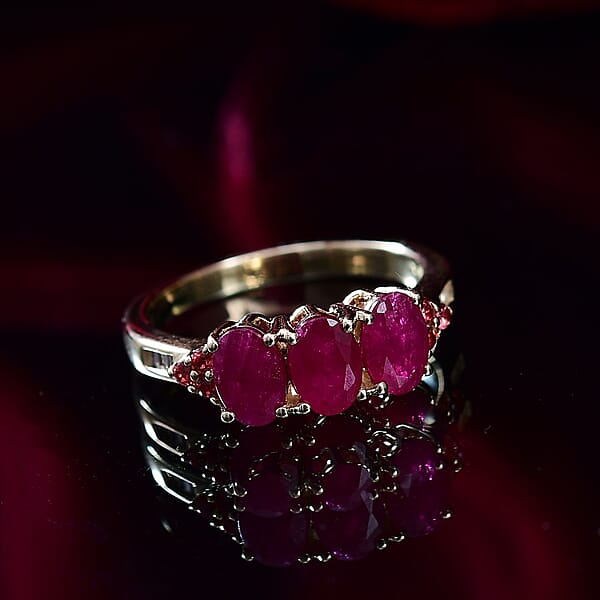 Luxoro AAA Royal Ruby Padparadscha Sapphire And White Diamond I2 2.90 Ctw Art Deco Halo Ring In 10K Yellow Gold