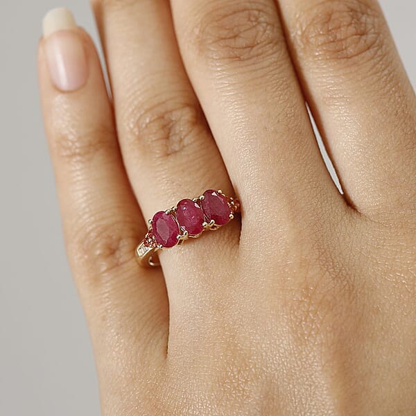 Luxoro AAA Royal Ruby Padparadscha Sapphire And White Diamond I2 2.90 Ctw Art Deco Halo Ring In 10K Yellow Gold