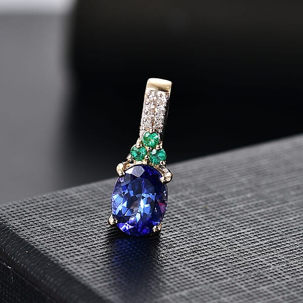 Luxoro AAA Tanzanite Boyaca Colombian Emerald And Diamond I2 1.80 Ctw Ring In 14K Yellow Gold