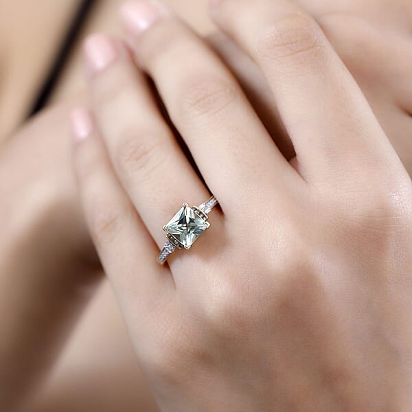 Luxoro AAA Turkizite I2 Natural Champagne And White Diamond 2.10 Ctw Vintage Ring In 14K Yellow Gold
