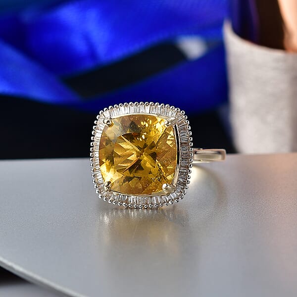 Luxoro Premium Golden Apatite And Diamond G-H I2 7.65 Ctw Solar Crown Ring In 10K Yellow Gold