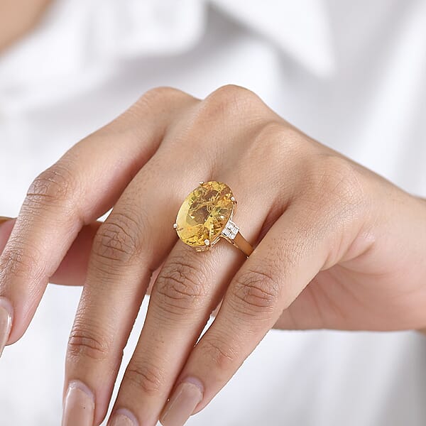 Luxoro Premium Golden Apatite And Diamond I2 13.65 Ctw Sunlit Ring In 10K Yellow Gold