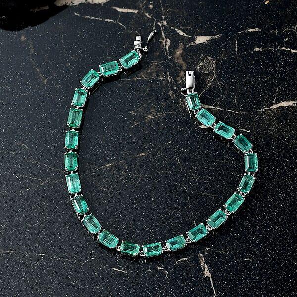 Luxoro Premium Kagem Zambian Emerald 13.35 Ctw Radiance Bracelet In 10K White Gold (7.25 In) 4.75 Grams