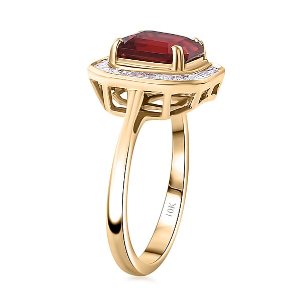 Luxoro Premium Mexican Cherry Fire Opal And G-H I3 Diamond 1.90 Ctw Ring In 10K Yellow Gold
