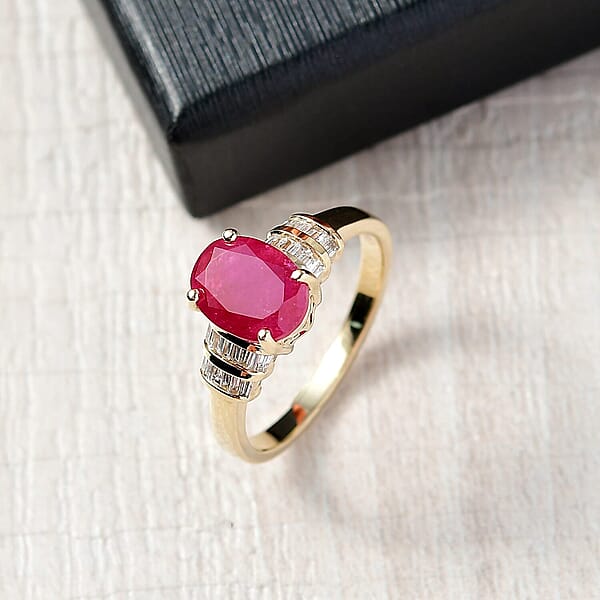 Luxoro Premium Montepuez Ruby And I2 Diamond 2.80 Ctw Dynasty Deco Ring In 10K Yellow Gold