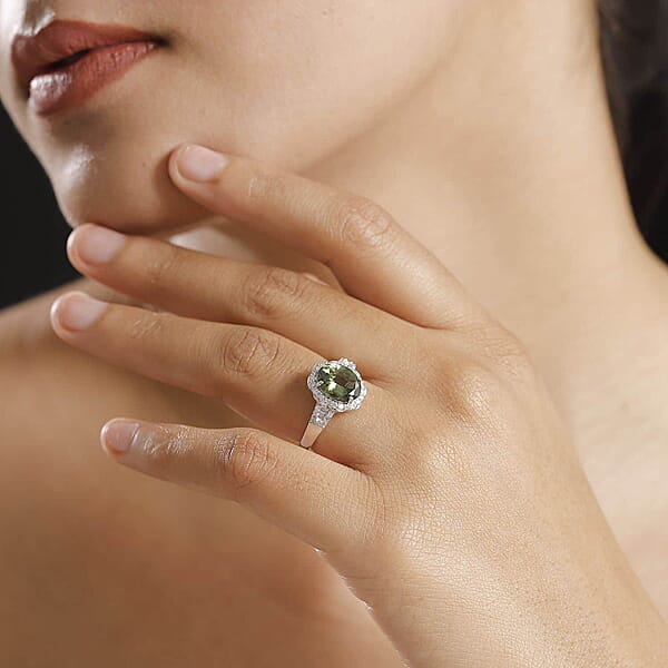 Luxoro Premium Natural Green Apatite And G-H I2 Diamond 3.15 Ctw Halo Ring In 10K White Gold