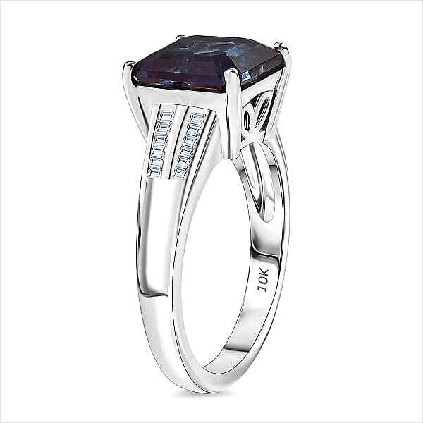 Luxuriant AAA Lab Grown Alexandrite And E-F VS Lab Grown Diamond 4.50 Ctw Twilight Regent Ring In 10K White Gold 4.3 Grams