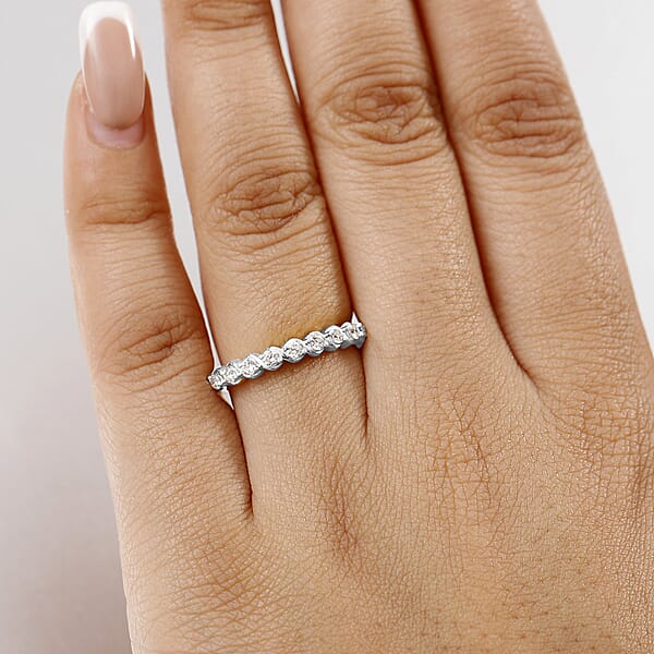 Luxuriant Lab Grown Diamond E-F VS 0.25 Ctw Band Ring In 10K White Gold (Del. In 10-12 Days)