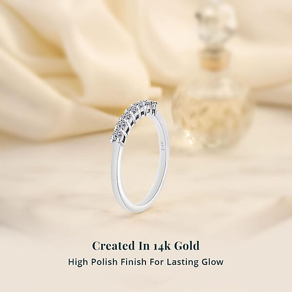 Luxuriant Lab Grown Diamond E-F VS 0.25 Ctw Ring In 14K White Gold (Del. In 10-12 Days)