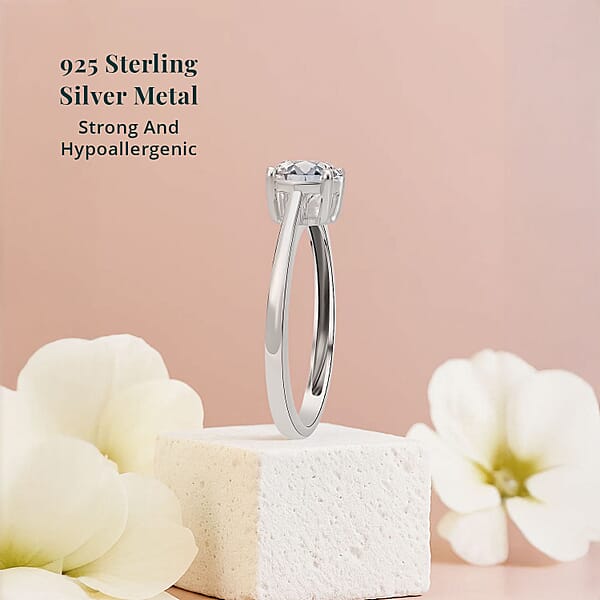 Luxuriant Lab Grown Diamond E-F VS 0.50 Ctw Solitaire Ring In Platinum Over Sterling Silver