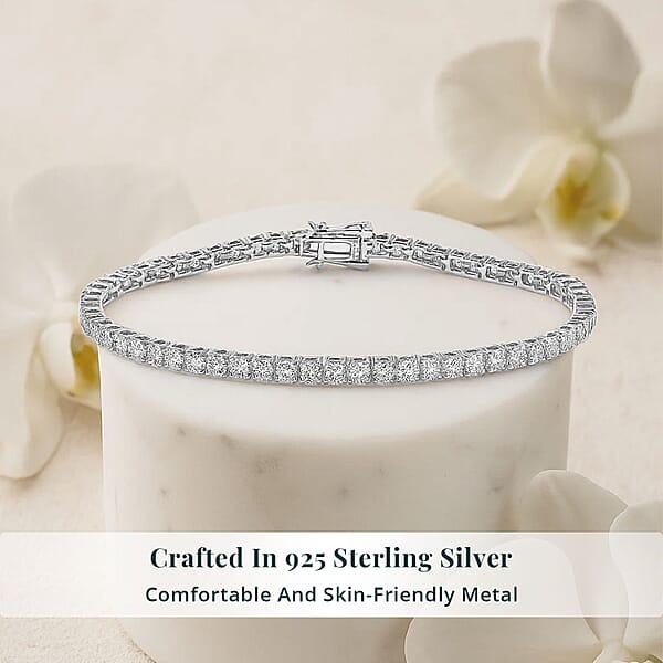 Luxuriant Lab Grown Diamond E-F VS 2.50 Ctw Tennis Bracelet In Rhodium Over Sterling Silver (6.50 In)