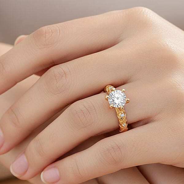 Luxuriant Lab Grown Diamond (E-F VS) Ring In 24K Yellow Gold 1.10 Ctw