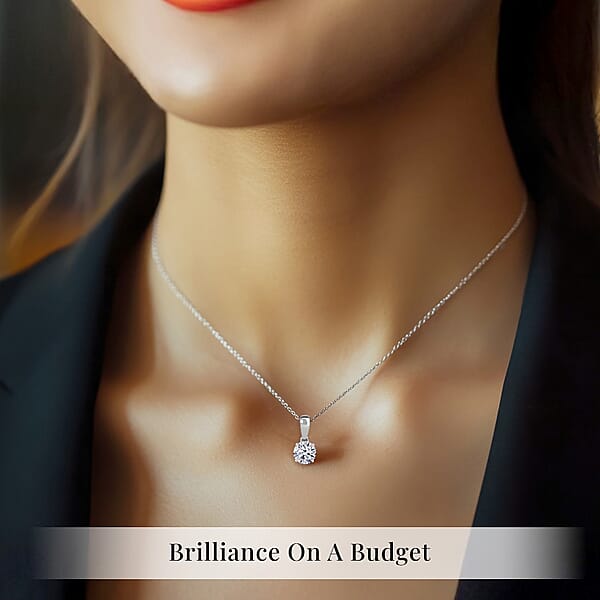 Luxuriant Lab Grown Diamond E-F VS Solitaire 0.50 Ctw Pendant Necklace In Rhodium Over Sterling Silver 20 Inches