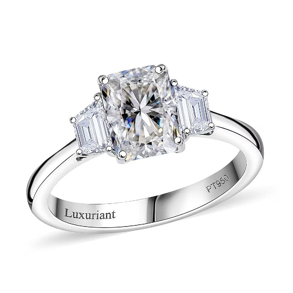 Luxuriant Lab Grown Diamond EF-VS 2.25 ctw Ring in 950 Platinum 5.10 Grams