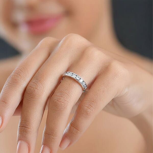 Luxuriant Lab Grown Diamond (G-H SI) Half Eternity Band Ring In 10K White Gold 1.00 Ctw