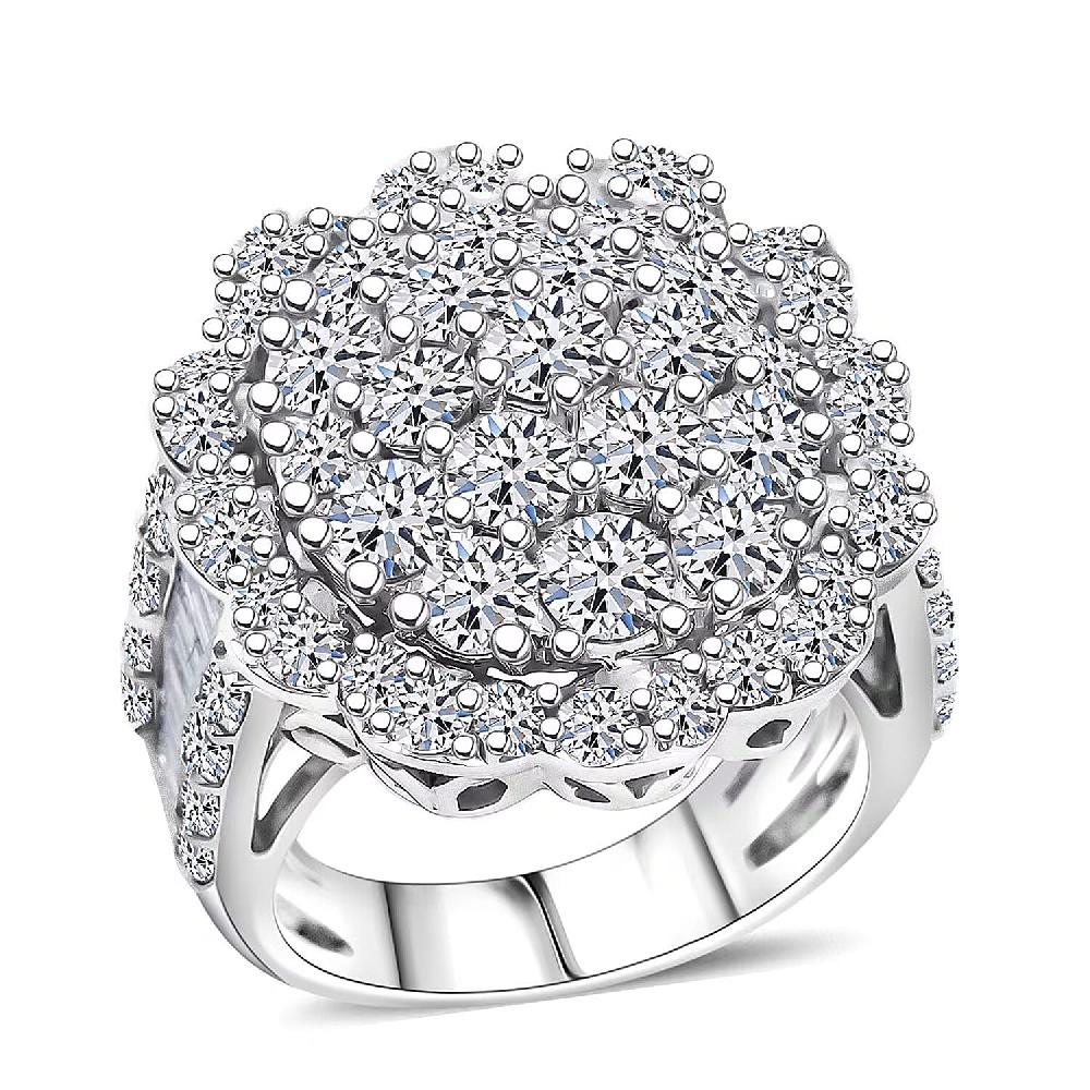 Luxuriant Lab Grown Diamond G SI 6.10 ctw Celestial Star Ring Sterling Silver