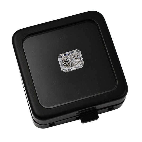 Luxuriant Lab Grown Diamond (Radiant) (G VS2) 1.00 Ctw