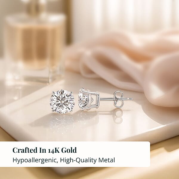 Luxuriant Lab Grown Diamond VS 2.00 Ctw Stud Earrings In 14K White Gold