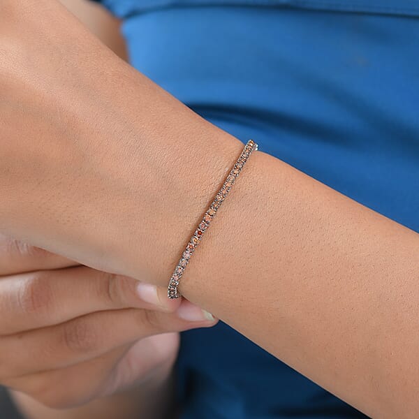 Luxuriant Lab Grown Red Diamond (IR) SI 3.00 Ctw Scarlet Glow Bracelet In Rhodium Over Sterling Silver (6.50 In)