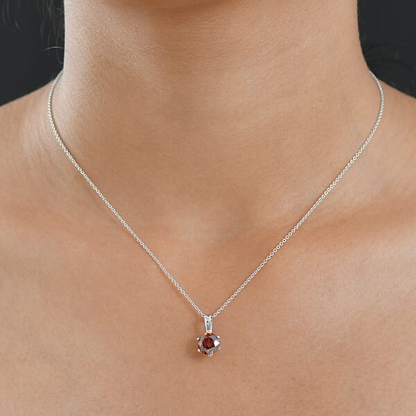 Luxuriant Lab Grown Red Diamond SI (IR) 1.50 Ctw Rosetta Pendant Necklace 20 Inches In 10K White Gold