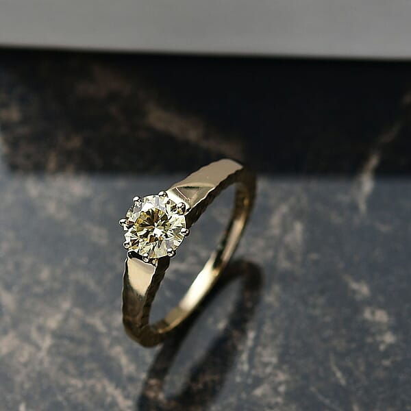 Luxuriant Lab Grown Yellow Diamond (VS) Solitaire Ring In 10K Yellow Gold 1.00 Ctw