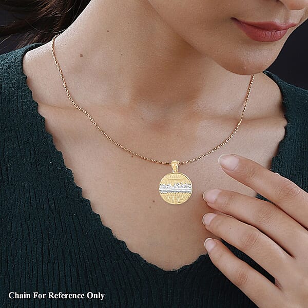 Made In America 10K Yellow And White Gold Supper Pendant Without Chain 2.60 Grams