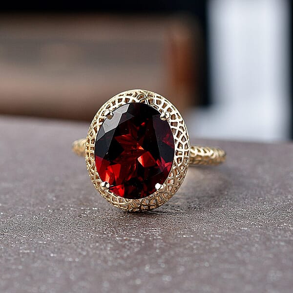 Mirage Collection Premium Mozambique Garnet 5.30 Ctw Vintage Glow Ring In 10K Yellow Gold