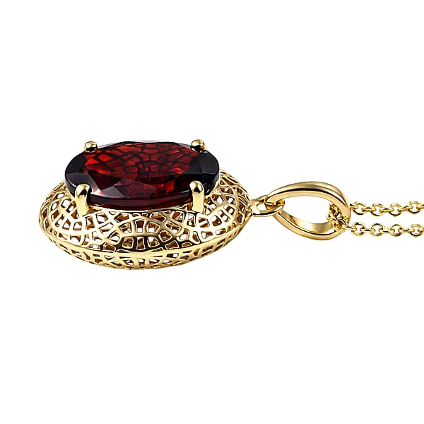 Mirage Collection Premium Mozambique Garnet 5.50 Ctw Vintage Glow Pendant Necklace In 10K Yellow Gold 20 Inches