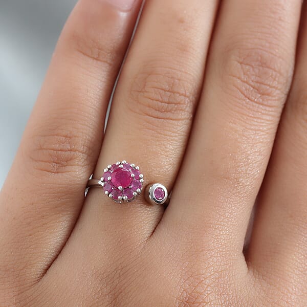 Niassa Ruby (FF) July Birthstone Anxiety Spinner Openable Band Ring In Platinum Over Sterling Silver (Medium Adjustable Size 6-8) 1.10 Ctw 1.10 Ctw