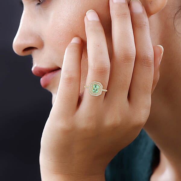One Of A Kind Certified & Appraised Iliana AAA Boyaca Colombian Emerald And Diamond G-H SI 1.70 Ctw Ring In 18K Yellow Gold 7.70 Grams