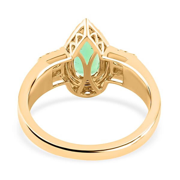 One Of A Kind Iliana 18K Yellow Gold AAA Boyaca Colombian Emerald And G-H SI Diamond Ring 5.86 Grams 1.60 Ctw
