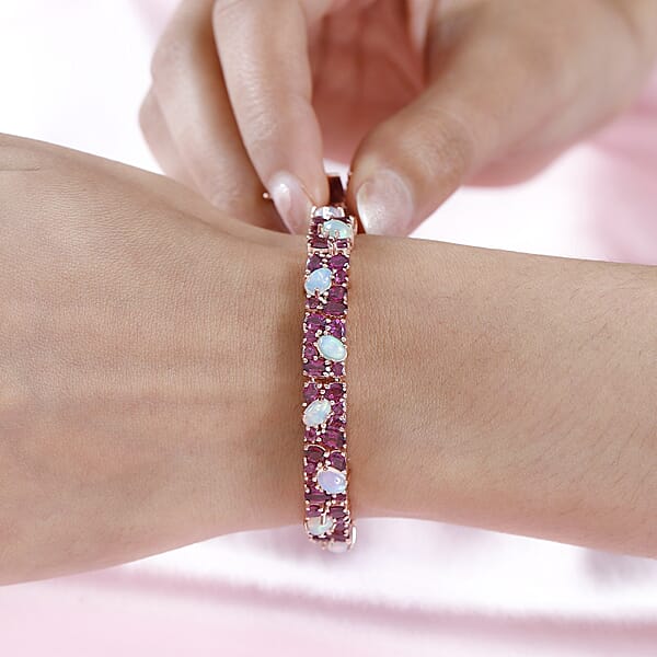 Orissa Rhodolite Garnet And Ethiopian Welo Opal Bracelet In Vermeil Rose Gold Over Sterling Silver (6.50 In) 18.65 Ctw