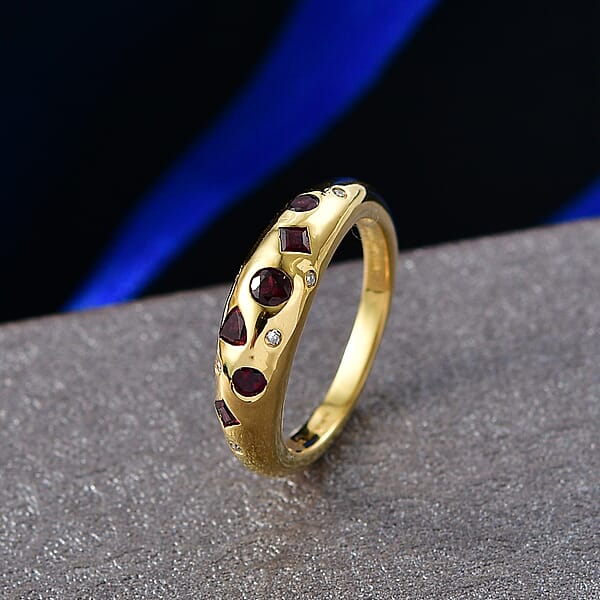 Premium Anthill Garnet And Luxuriant Lab Grown Diamond G-H SI 0.65 Ctw Mosaic Ring In 18K Vermeil Yellow Gold Over Sterling Silver (Del. In 5-7 Days)