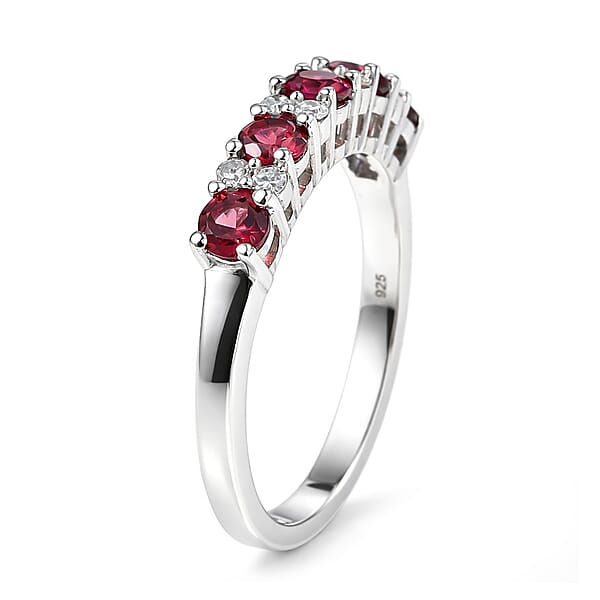 Premium Malawi Magenta Garnet And Luxuriant Lab Grown Diamond G-H SI 0.90 Ctw Moonlit Spark Ring In Rhodium Over Sterling Silver