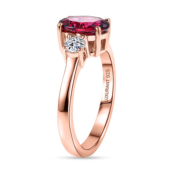 Premium Malawi Magenta Garnet And Luxuriant Lab Grown Diamond G-H SI 1.70 Ctw Solace Ring In 18K Vermeil Rose Gold Over Sterling Silver