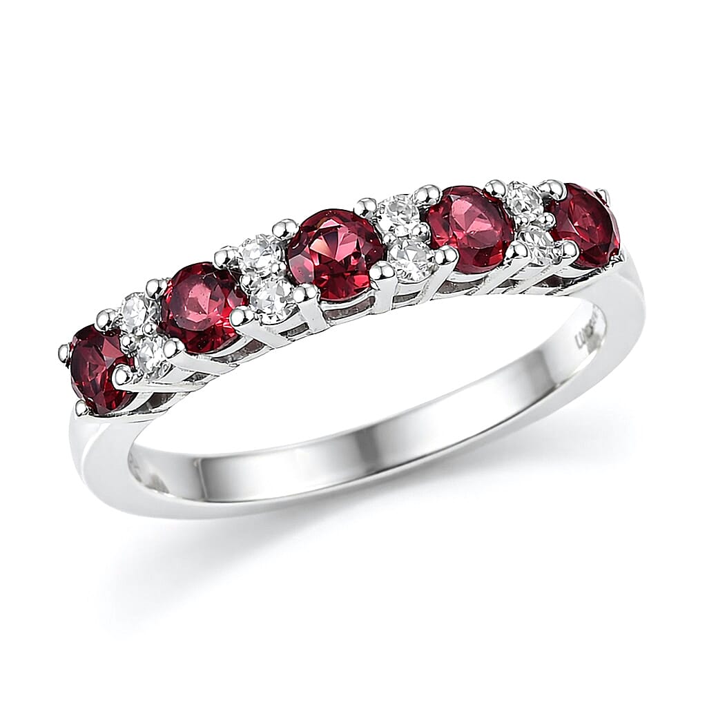 Premium Malawi Magenta Garnet and Luxuriant Lab Grown Diamond G-H SI 0.90 ctw Moonlit Spark Ring in Rhodium Over Sterling Silver