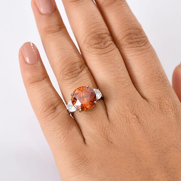 Premium Picos Altos Sphalerite And E-F VS Luxuriant Lab Grown Diamond 12.35 Ctw Flare Arc Ring In 10K White Gold