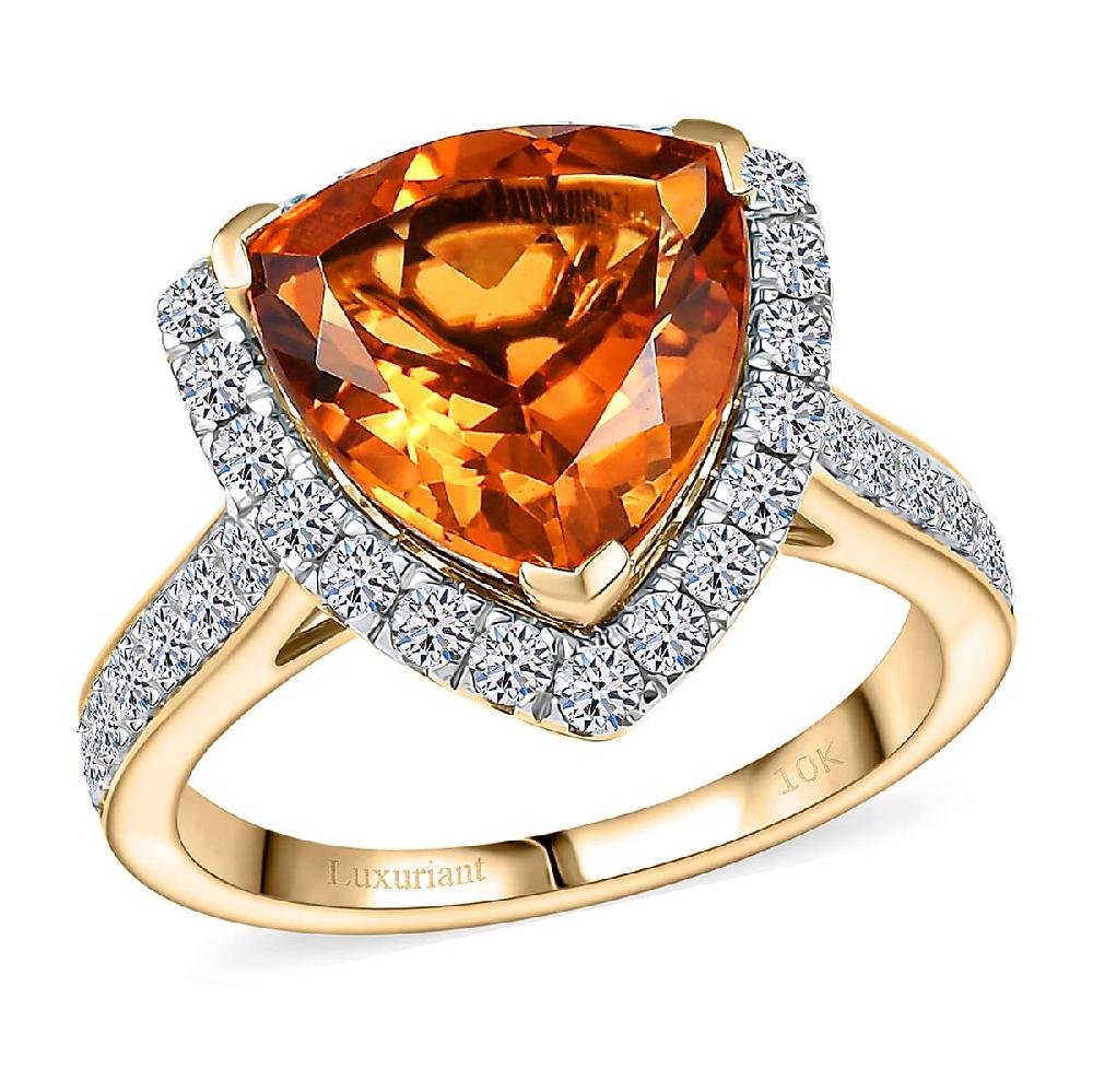 Premium Santa Ana Madeira Citrine and Luxuriant Lab Grown Diamond G-H SI 4.74 ctw Ring in 10K Yellow Gold