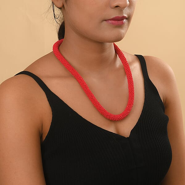 Red Seed Beaded Necklace 20 Inches In Silvertone