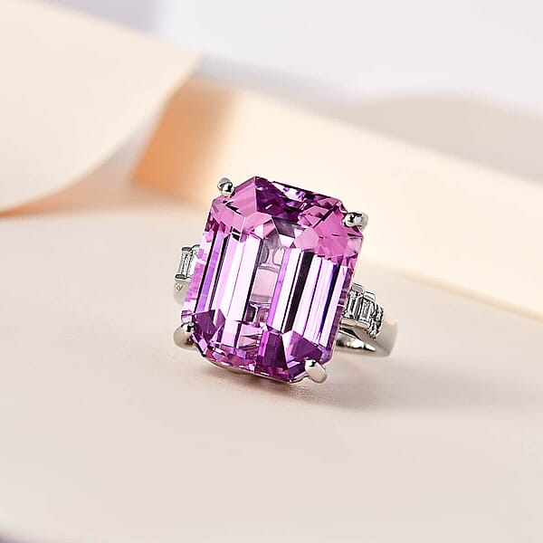 Rhapsody 950 Platinum AAAA Patroke Kunzite And E-F VS2 Diamond Ring 10.30 Grams 24.50 Ctw