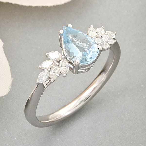 Rhapsody 950 Platinum AAAA Santa Maria Aquamarine Diamond (E-F VS) (0.25 Cts) Ring (5.65 G) 1.50 Ctw