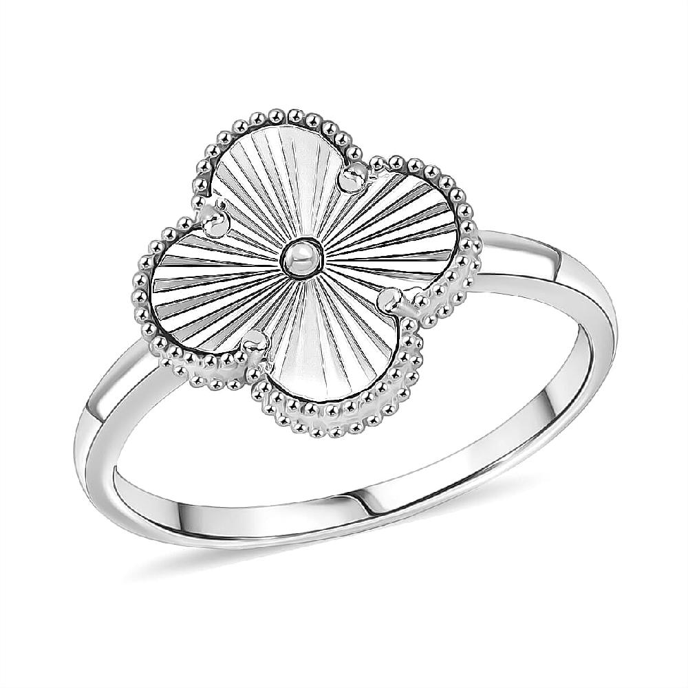 Rhapsody 950 Platinum Clover Ring 5.40 Grams