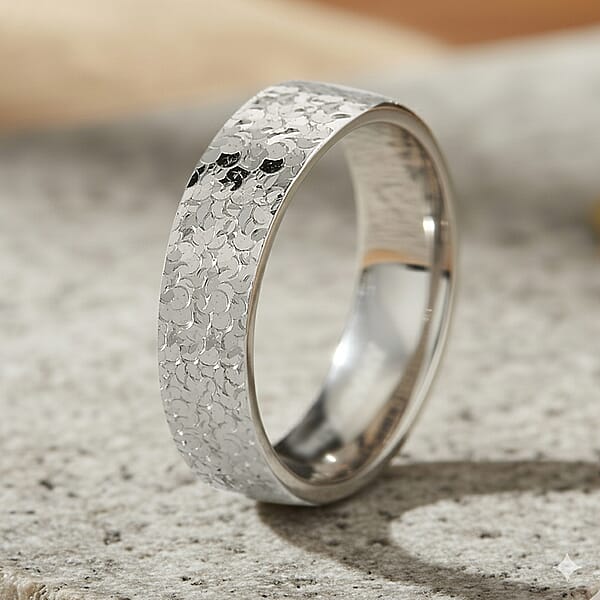 Rhapsody 950 Platinum Hammered Band Ring 5.60 Grams